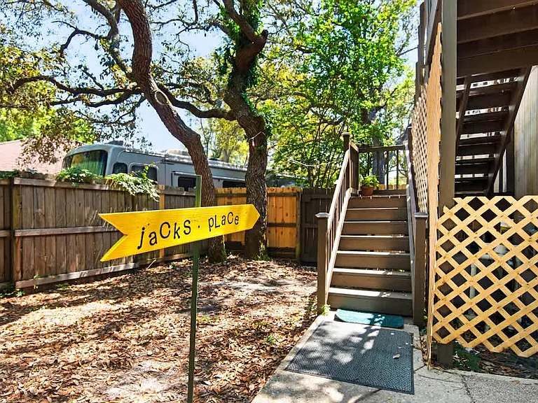 1274 Cathleen Dr #ID1585618P — Photo 26
