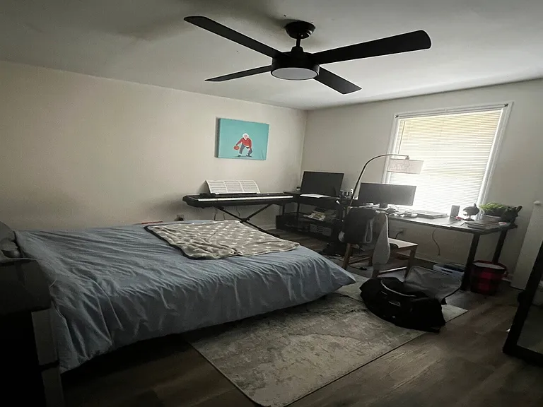 1051 Curran St NW — Photo 21
