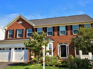 15345 Wits End Dr, Woodbridge, VA 22193