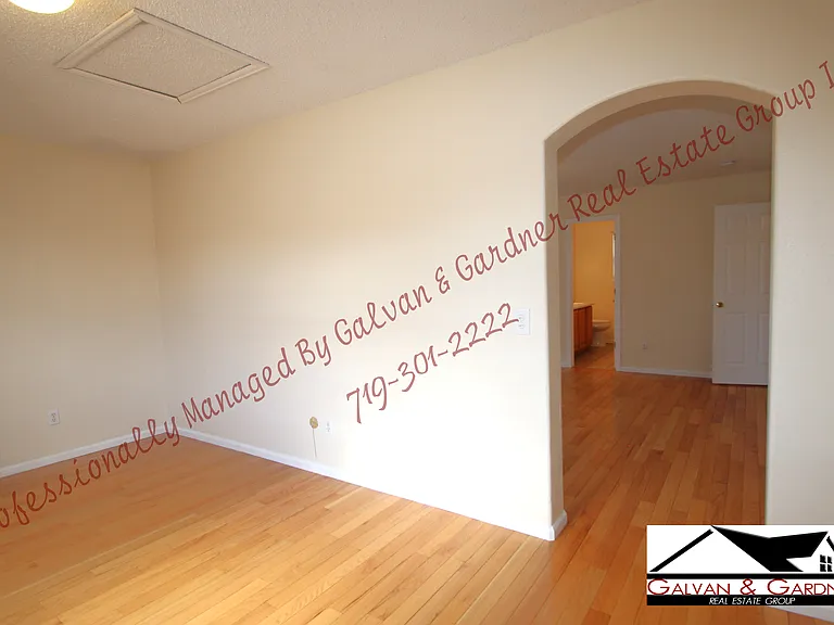 4230 Kyle Ln — Photo 12