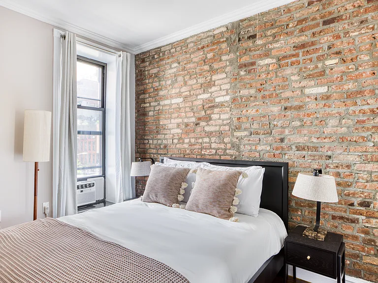202 E 13th St #3D — Photo 7