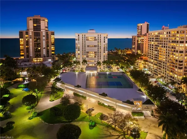 4401 Gulf Shore BLVD N #D806, NAPLES, FL 34103