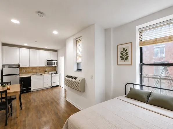 72 Hudson St APT 1C, Hoboken, NJ 07030
