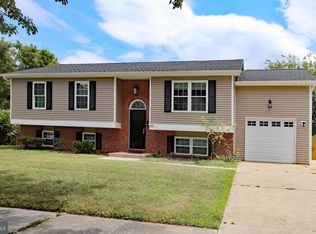 411 Willow Hill Ct, Landover, MD