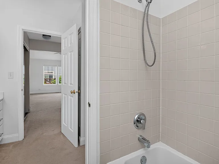 207 Tanglewood Dr — Photo 15