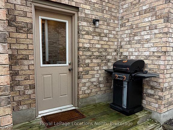 2nd image of 37 Davis St