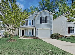 7112 Sycamore Grove Ct, Charlotte, NC 28227