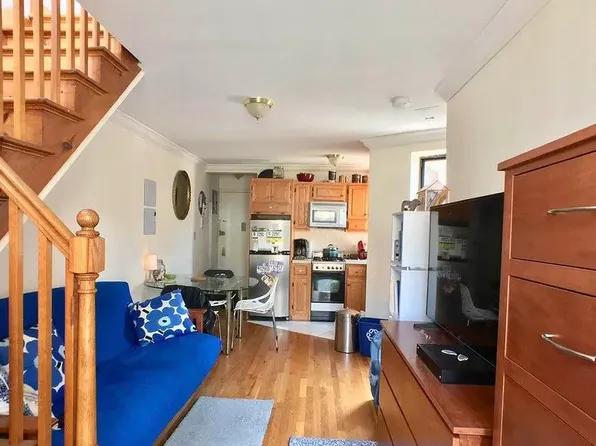 244 W 109th St APT 6C, New York, NY 10025