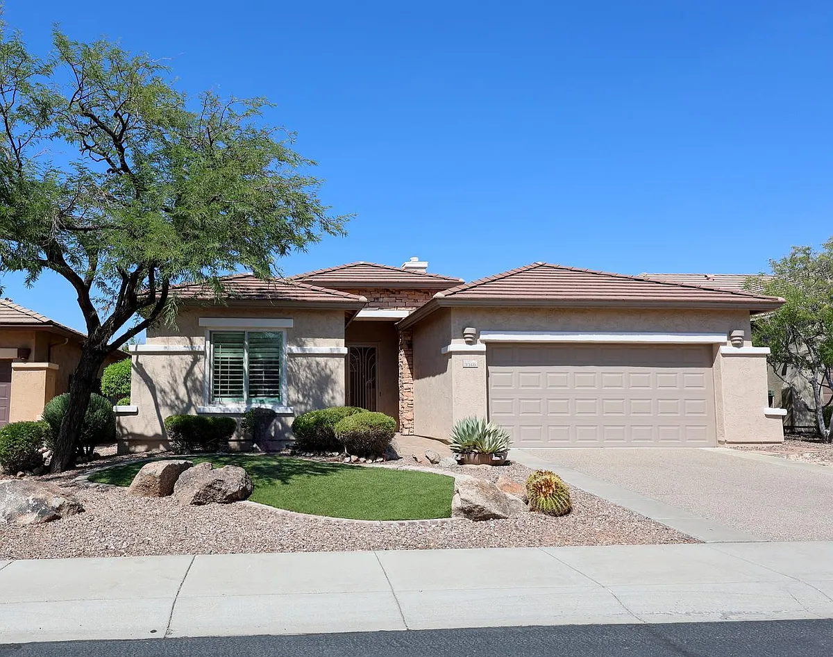 Building Photo - 3360 W Ravina Ln