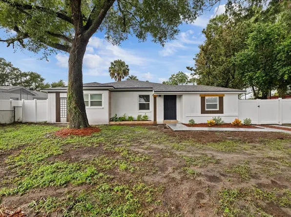 8730 N CALDER PLACE, TAMPA, FL 33604