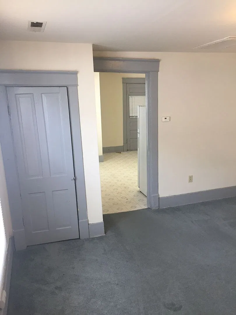 1012 Rogers St — Photo 3