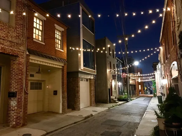 117 S Chapel St, Baltimore, MD 21231