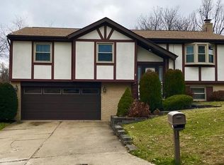 1154 Huston Dr, West Mifflin, PA 15122