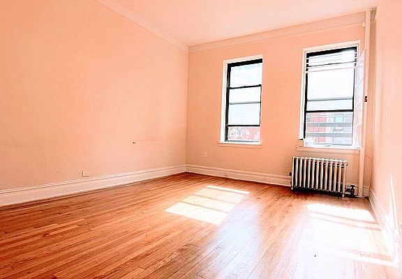 2nd image of 421 E 80th St APT 4D