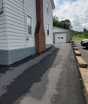 side of house, driveway