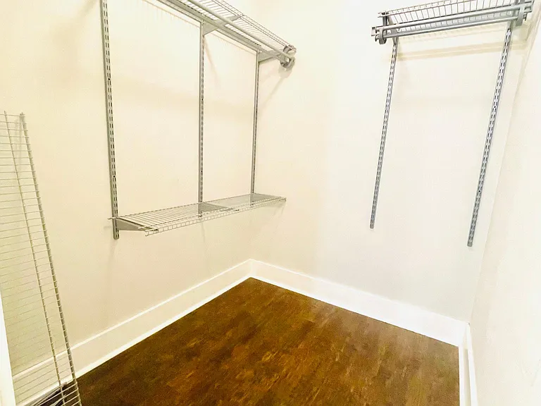1621 Gilston Ct — Photo 13