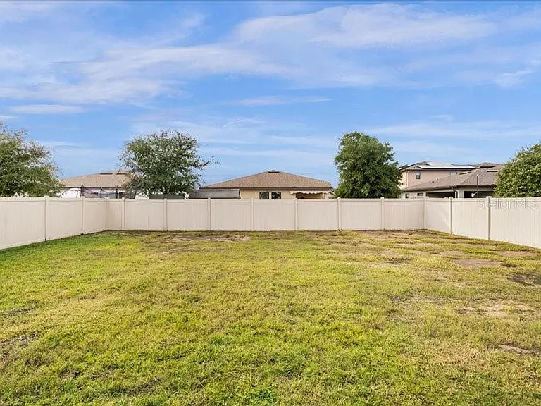 1020 Umbria Ln — Photo 17