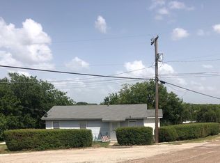 501 Pecan St, Meridian, TX 76665