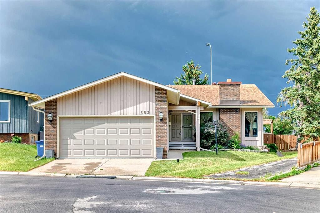 583 S Woodpark Cres SW