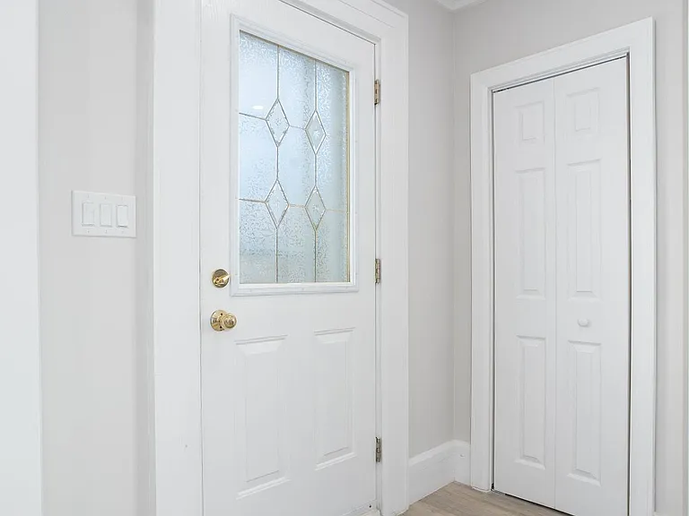 67 Seven Oaks Dr #MAIN — Photo 3