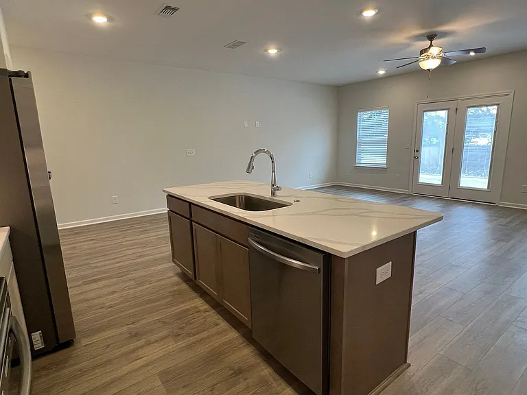 967 Horse Mountain Rd #5E — Photo 8