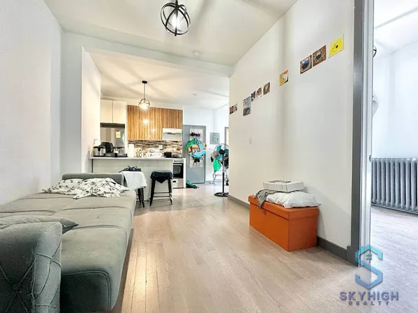 2553 Church Avenue image 1 of 9