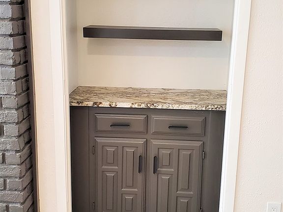 5th image of 3359 Lanarc Dr