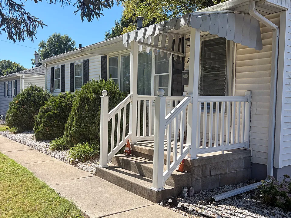 224 Caseyville Rd