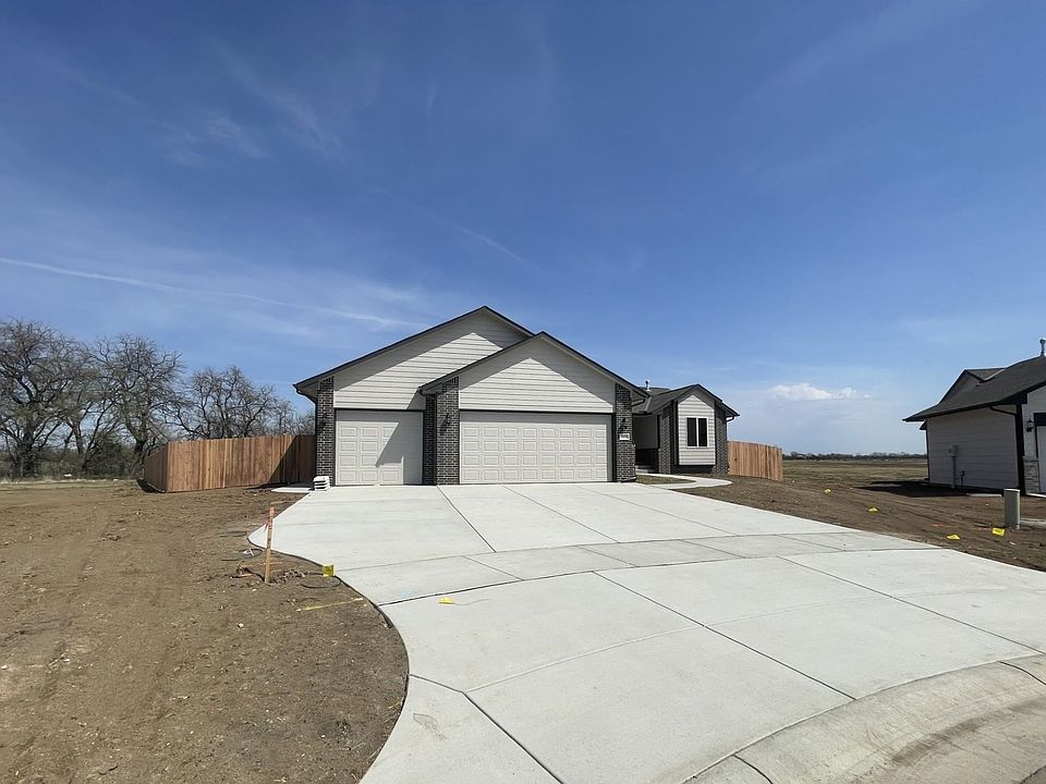 1st image of 1634 N Wildflower Ct