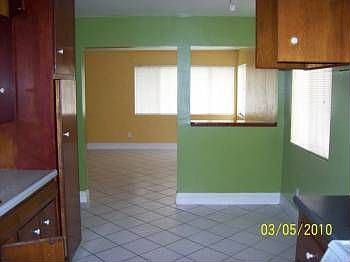 2nd image of 153 N Buena Vista Ave