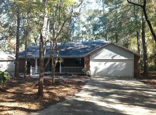 1631 Folkstone Rd, Tallahassee, FL 32312