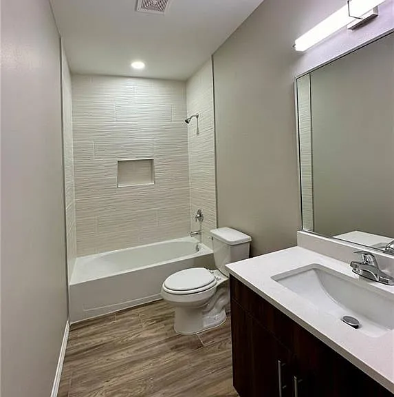 4305 Walnut Ave #3 — Photo 13