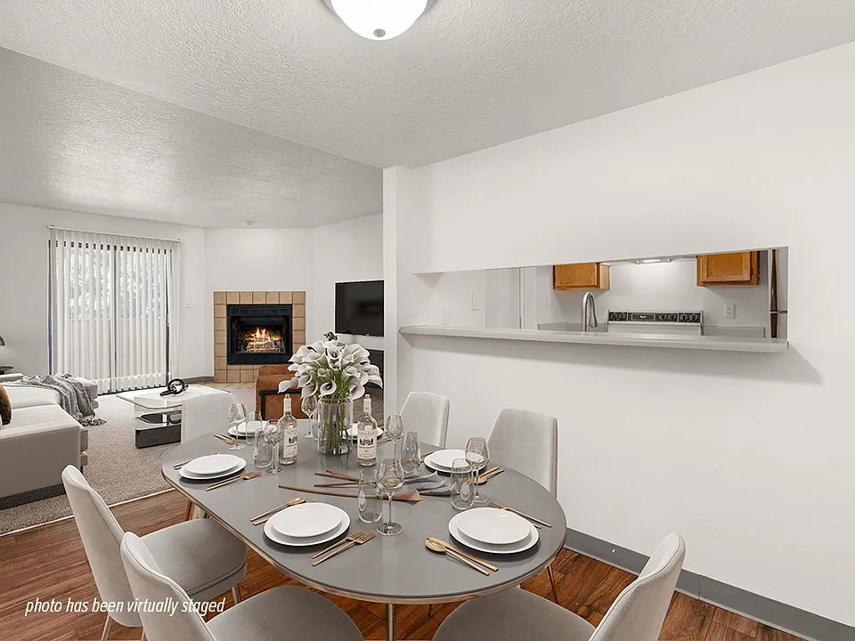 Mesa Ridge Apartments