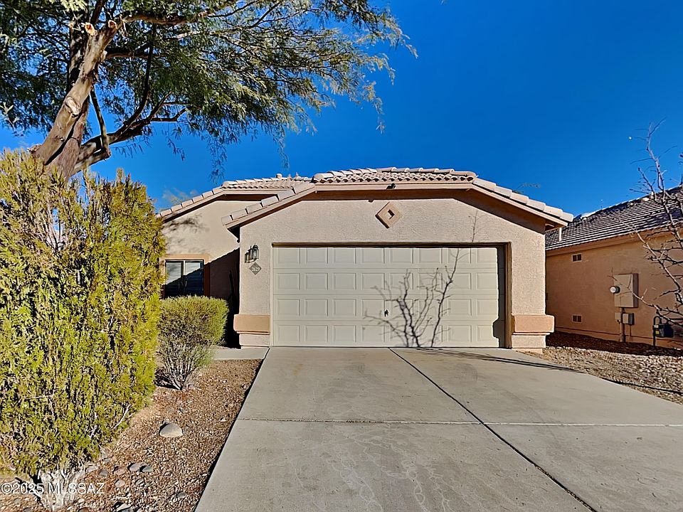 1st image of 2629 W Cezanne Cir