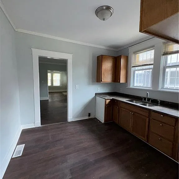1462 Lucile Ave SW — Photo 8