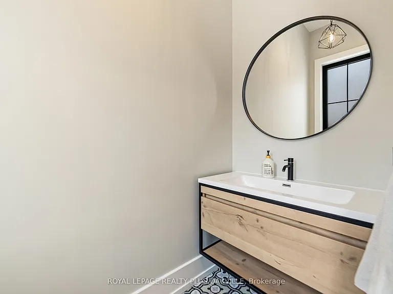 2057 Salvator Blvd — Photo 11