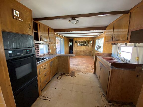 4th image of 3274 W Tumbleweed Dr
