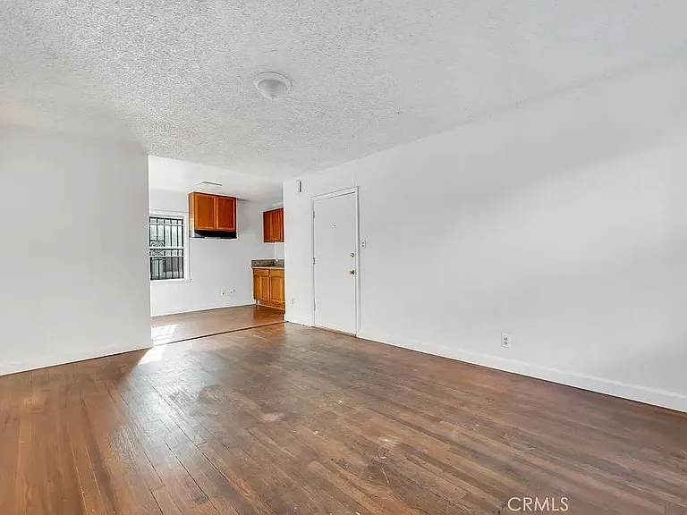 648 W 41st Dr #1/4 — Photo 10