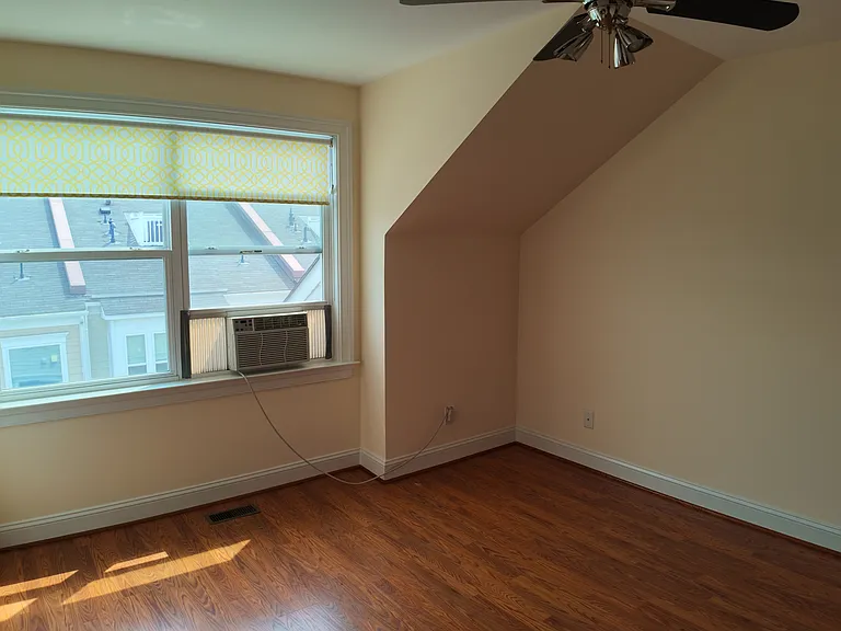 3066 Waterloo Ln — Photo 31