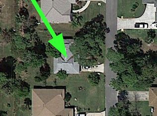 190 Delmar St, Sebastian, FL 32958