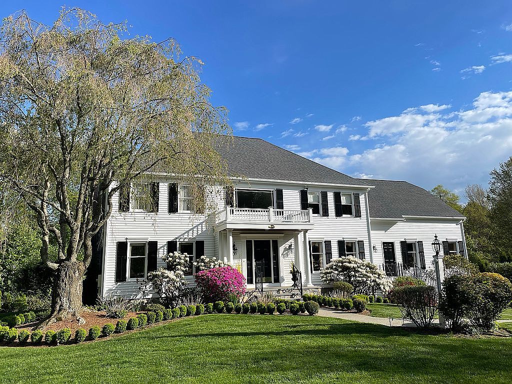 194 Spring St, Shrewsbury, MA 01545 Zillow