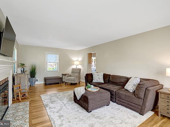 5th image of 5623 Cornish Way