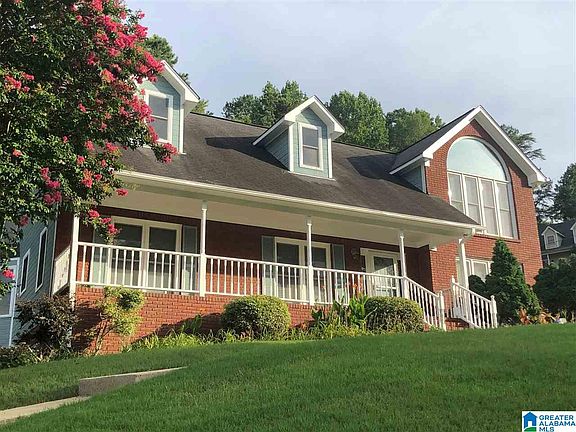 3rd image of 4841 Highland Trace Dr