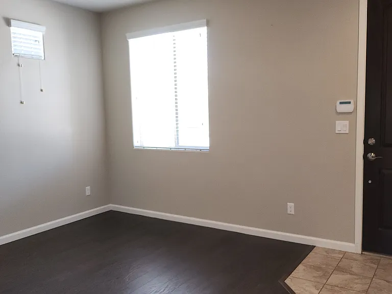 144 La Cuesta Ct NE — Photo 11