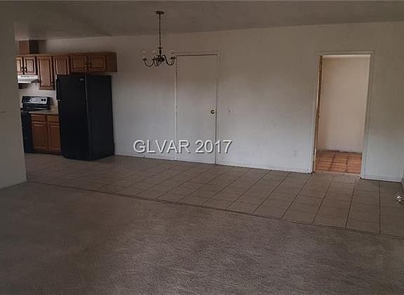 5th image of 404 Rexford Dr
