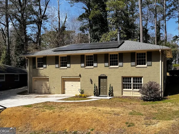 3087 Meadow Lark Ln, East Pt, GA 30344