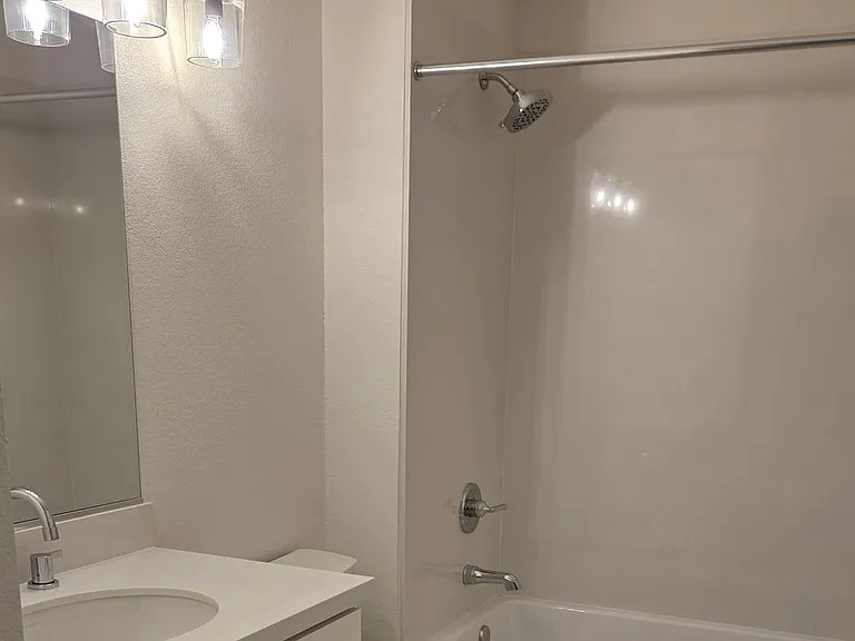 Riverview Ranch Apartments — Photo 47