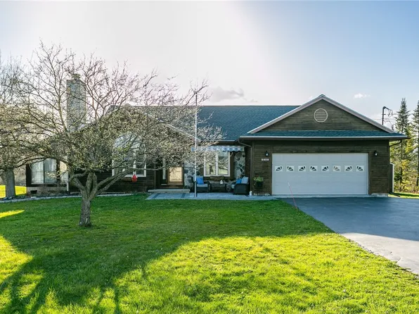 3828 Middle Cheshire Rd, Canandaigua, NY 14424