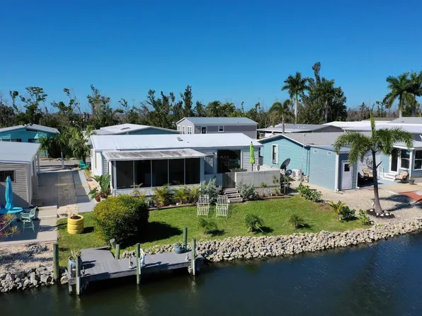 7167 Cobiac Dr, Saint James City, FL 33956