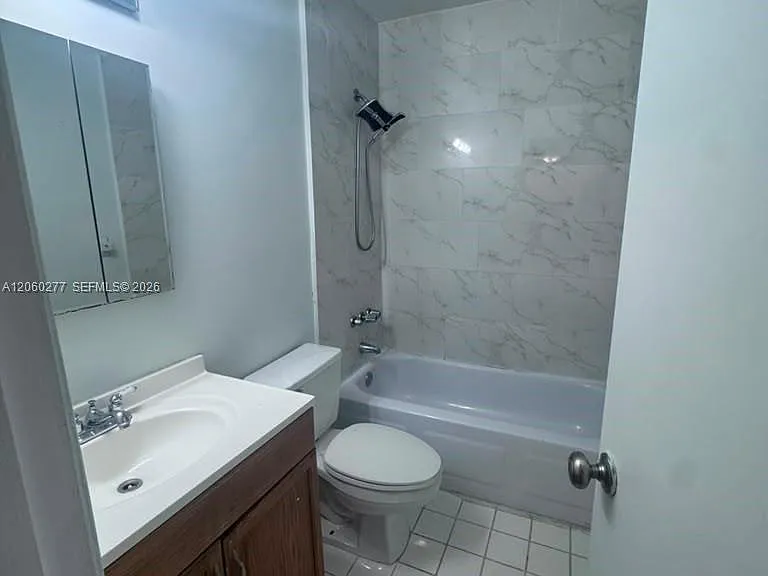 4117 NW 88th Ave #205 — Photo 19